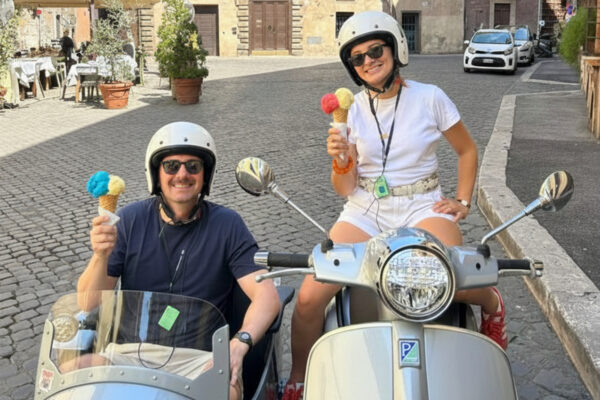 Vespa Sidecar Roma Gelato 7